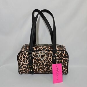 Betsey Johnson XOKIAN Leopard Shoulder Bag